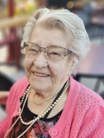 Mae Hendrickson Obituary